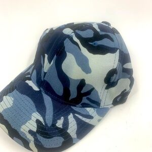 Flex fit Camo style cap